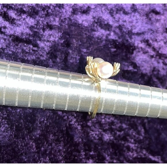 Solid 14k Gold Ring with 6 Diamonds 2 Fresh Water Pearls Size 5.75 Weight 4 Gram - Picture 7 of 9